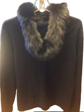 Elena Solano 100% Cashmere Hoodie Sweater with Genuine Fox Fur Trim Sz L  Luxury
